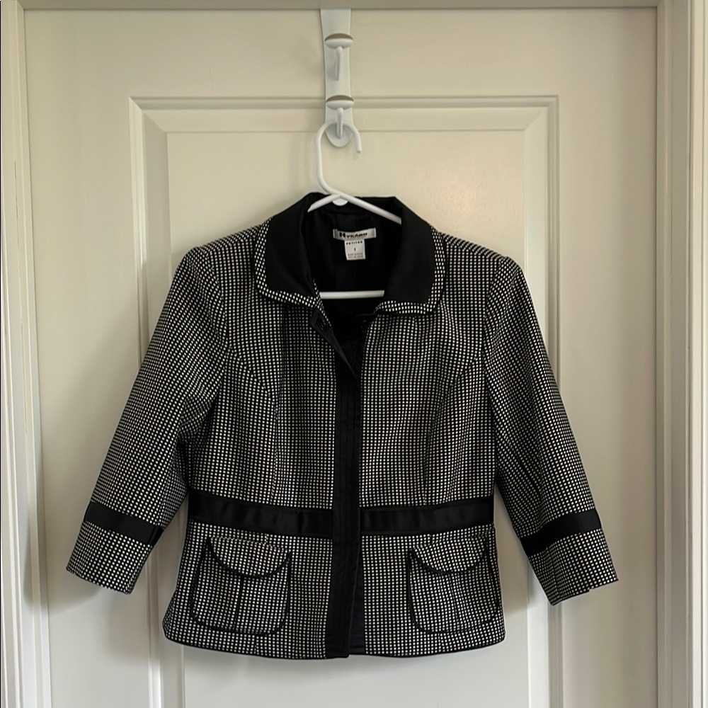 Peter Nygard tailored blazer size 8